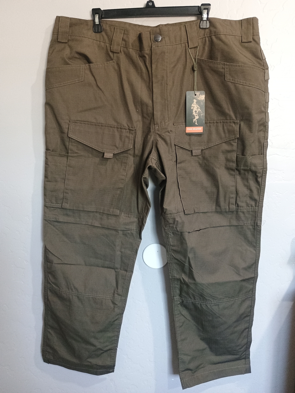 Men's Olive Cargo Pants with Utility Pockets - Tactical Workwear